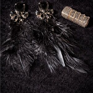 B6. Elegant Black Feather Earring Bundle